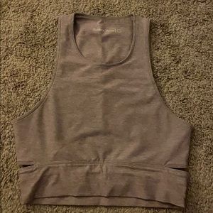 Outdoor Voices Slashback Crop size SMALL